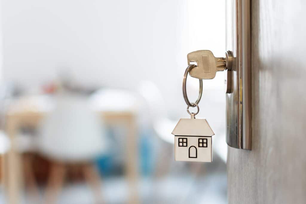 Buying and selling a house at the same time - GD Legal